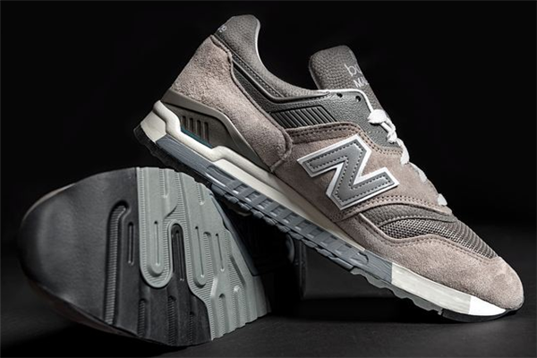 New Balance 2024最新款，时尚与科技的完美结合